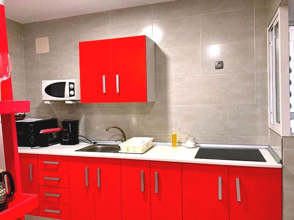 Practico Apartamento A 5 Min Andando De Gibraltar Y El Centro, Frente Al Mar La Línea de la Concepción المظهر الخارجي الصورة