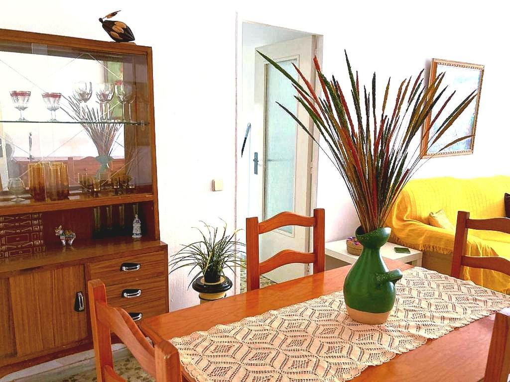 Practico Apartamento A 5 Min Andando De Gibraltar Y El Centro, Frente Al Mar La Línea de la Concepción المظهر الخارجي الصورة