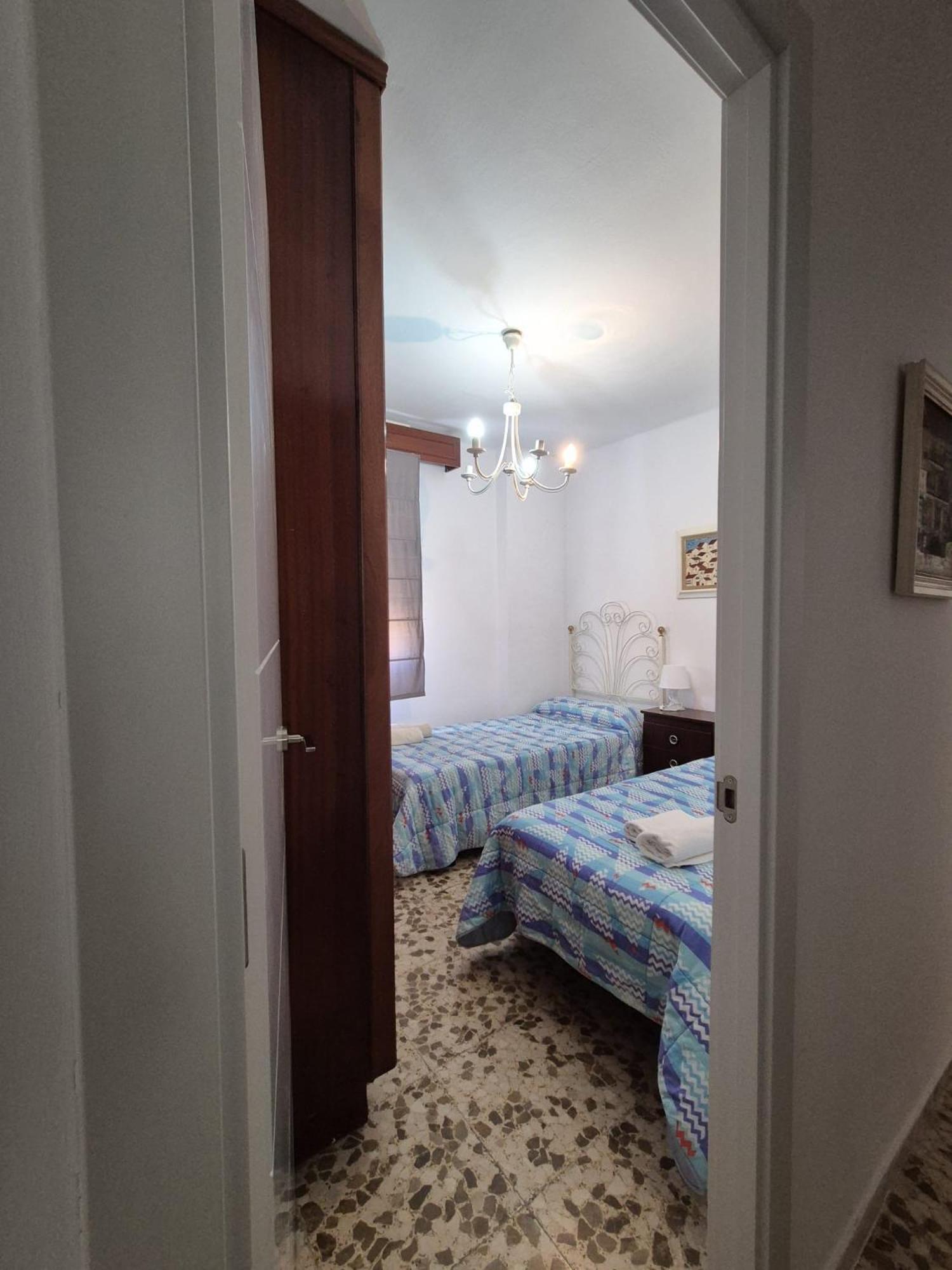 Practico Apartamento A 5 Min Andando De Gibraltar Y El Centro, Frente Al Mar La Línea de la Concepción المظهر الخارجي الصورة